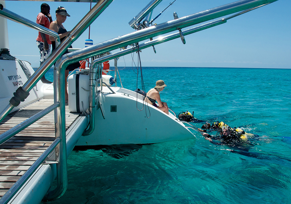 CATAMARAN TRIP IN ZANZIBAR